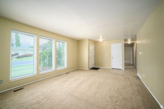5215 W 11100 N, Highland, UT 84003