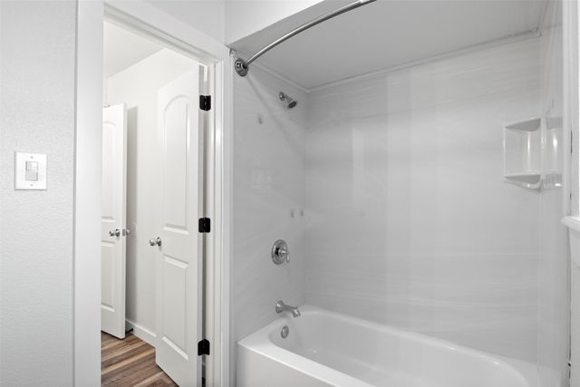 412 Green Acres Drive, Palmer, TX 75152