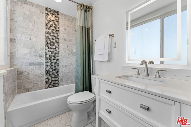 540 Kelton Avenue 501, Los Angeles, CA 90024
