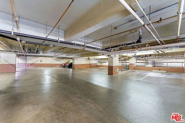 540 Kelton Avenue 501, Los Angeles, CA 90024