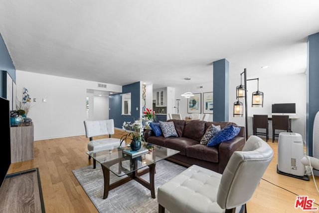 540 Kelton Avenue 501, Los Angeles, CA 90024