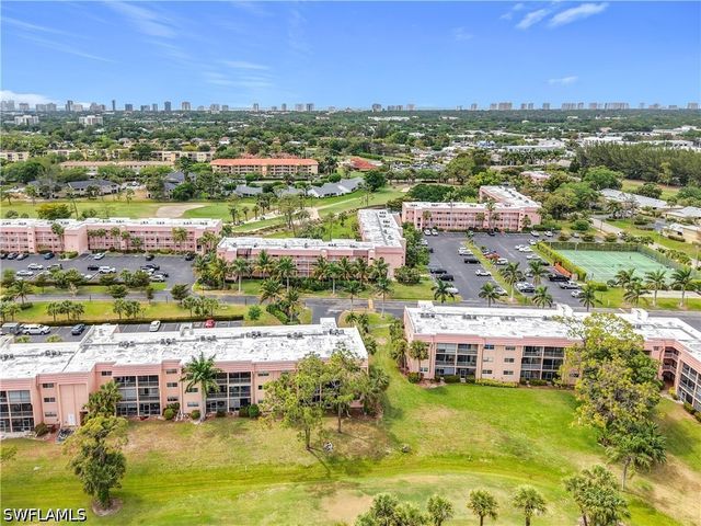 150 TURTLE LAKE CT 309, Naples, FL 34105