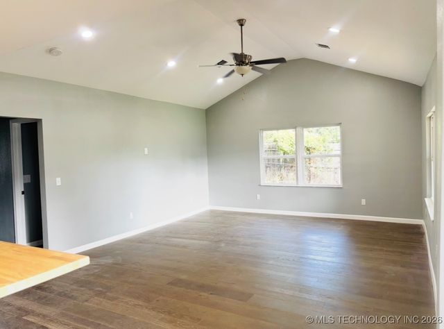 110 N 65th West Avenue, Sand Springs, OK 74127