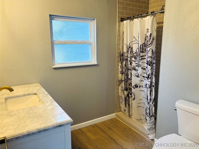 110 N 65th West Avenue, Sand Springs, OK 74127