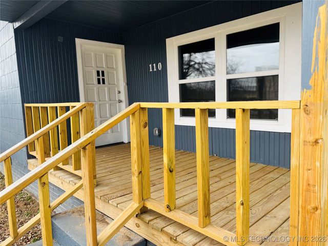 110 N 65th West Avenue, Sand Springs, OK 74127