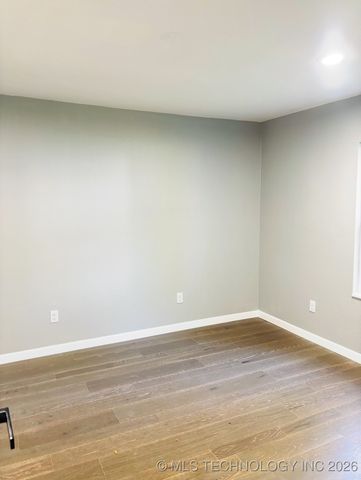 110 N 65th West Avenue, Sand Springs, OK 74127