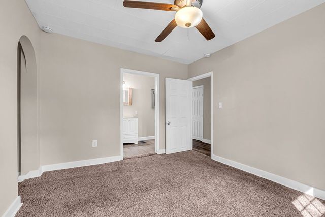 3033 Louise Dr, Nashville, TN 37211