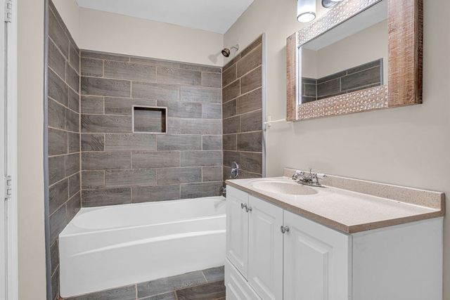 3033 Louise Dr, Nashville, TN 37211