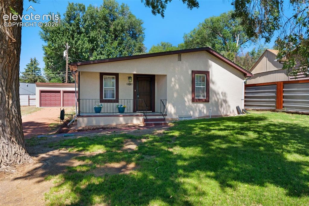 1126 McArthur Avenue, Colorado Springs, CO 80909 — photo 2
