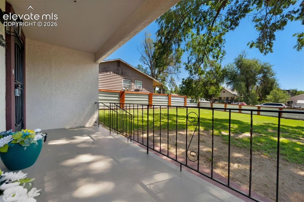1126 McArthur Avenue, Colorado Springs, CO 80909 — photo 5