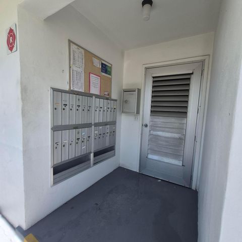 101 Northampton F, West Palm Beach, FL 33417