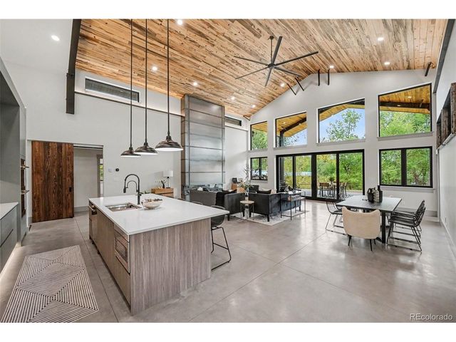 1131 Urban St, Lakewood, CO 80401