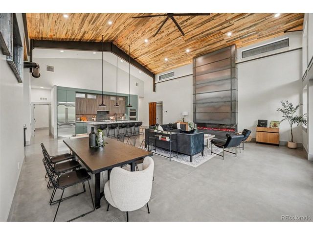 1131 Urban St, Lakewood, CO 80401