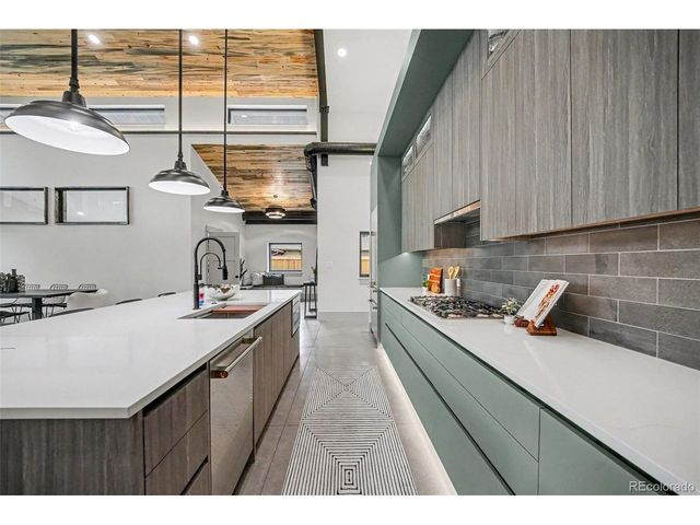 1131 Urban St, Lakewood, CO 80401