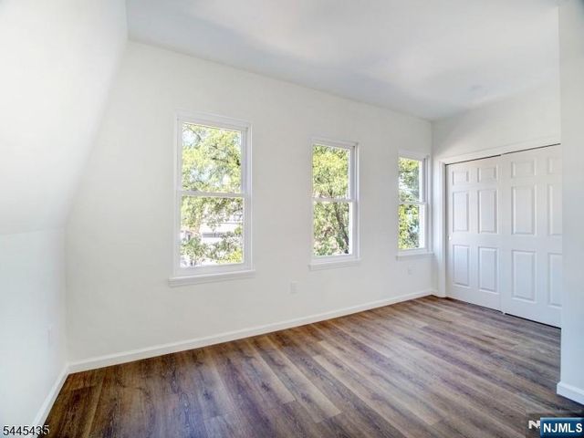 94 Washington Avenue, Irvington, NJ 07111