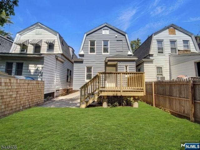 94 Washington Avenue, Irvington, NJ 07111