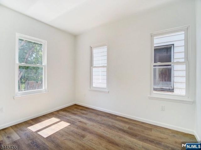 94 Washington Avenue, Irvington, NJ 07111