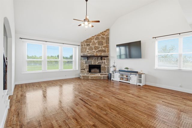 3131 Yucca Circle, Blue Ridge, TX 75424