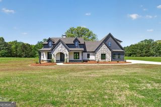 728 Lake Circle Road, Buchanan, GA 30113