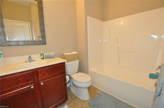 2506 Leytonstone DR, Chesapeake, VA 23321