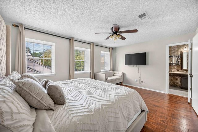 7828 Kendalia Drive, Houston, TX 77036