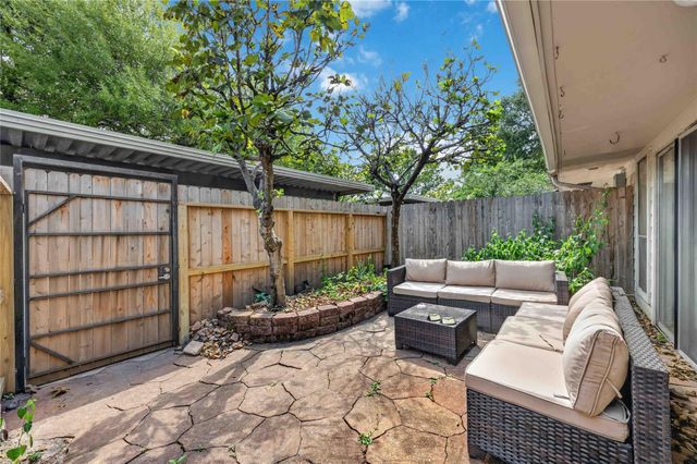7828 Kendalia Drive, Houston, TX 77036