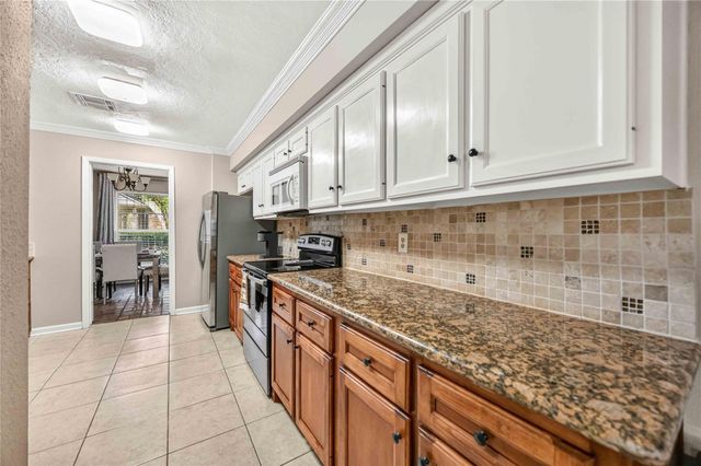 7828 Kendalia Drive, Houston, TX 77036
