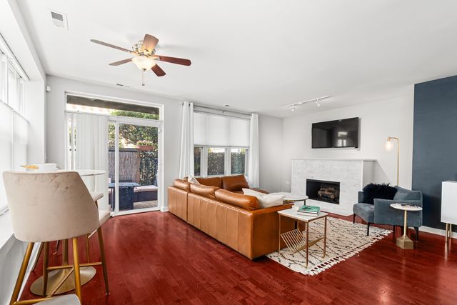 2257 W Lake Street 101, Chicago, IL 60612