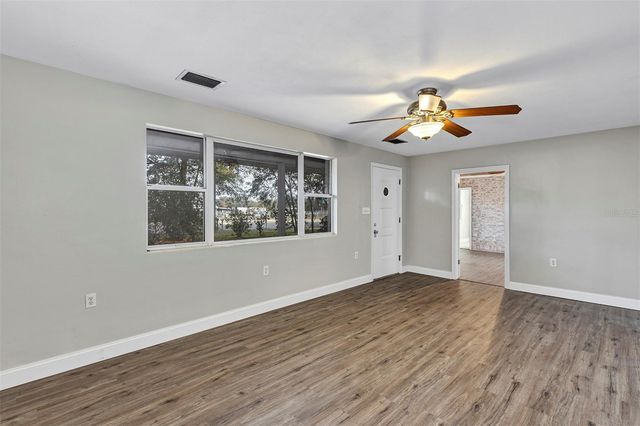 157 STATE ROAD 20, Palatka, FL 32177