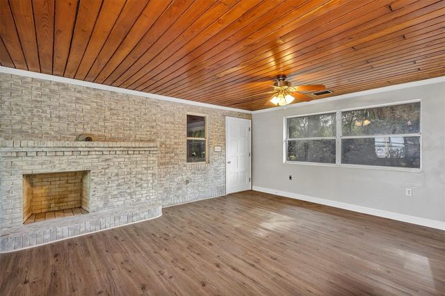 157 STATE ROAD 20, Palatka, FL 32177