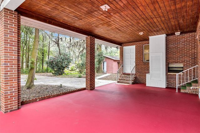 157 STATE ROAD 20, Palatka, FL 32177