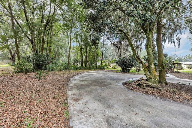 157 STATE ROAD 20, Palatka, FL 32177