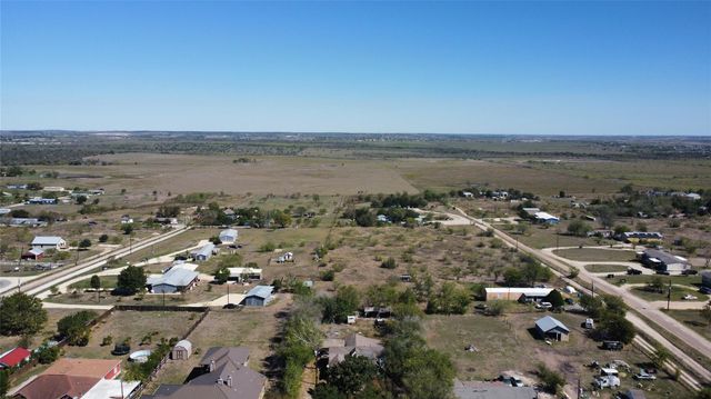 1905 High RD, Kyle, TX 78640