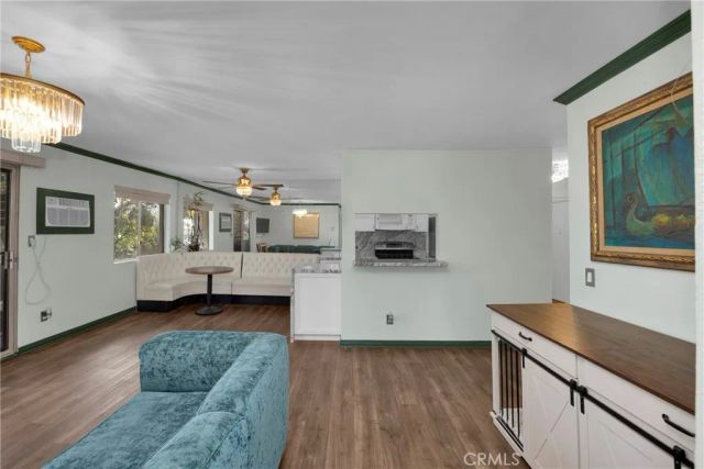 1351 N Orange Drive 205, Los Angeles, CA 90028