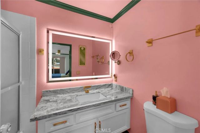 1351 N Orange Drive 205, Los Angeles, CA 90028