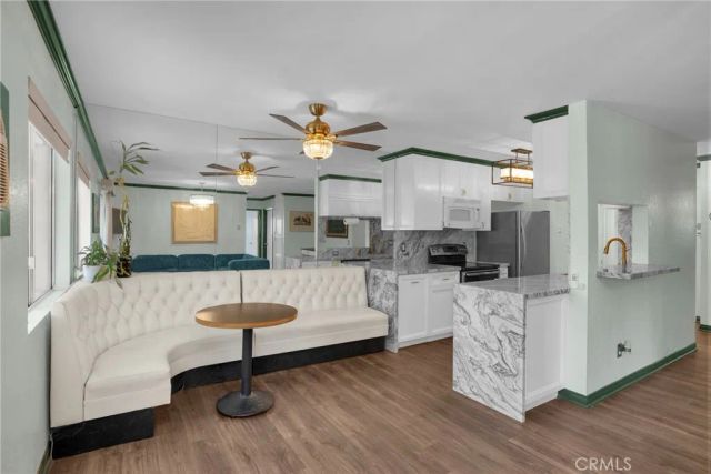 1351 N Orange Drive 205, Los Angeles, CA 90028