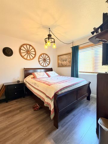 4929 miramare, Stockton, CA 95206