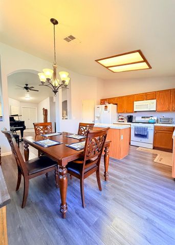 4929 miramare, Stockton, CA 95206