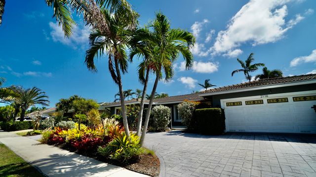 2116 NE 68th Street, Fort Lauderdale, FL 33308