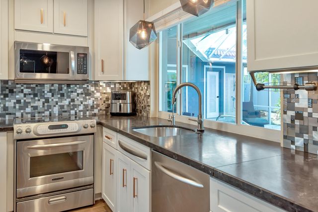 2116 NE 68th Street, Fort Lauderdale, FL 33308