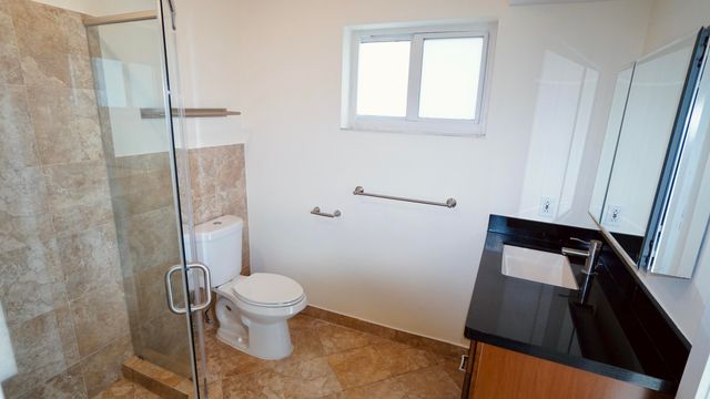 2116 NE 68th Street, Fort Lauderdale, FL 33308