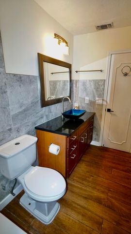 2116 NE 68th Street, Fort Lauderdale, FL 33308