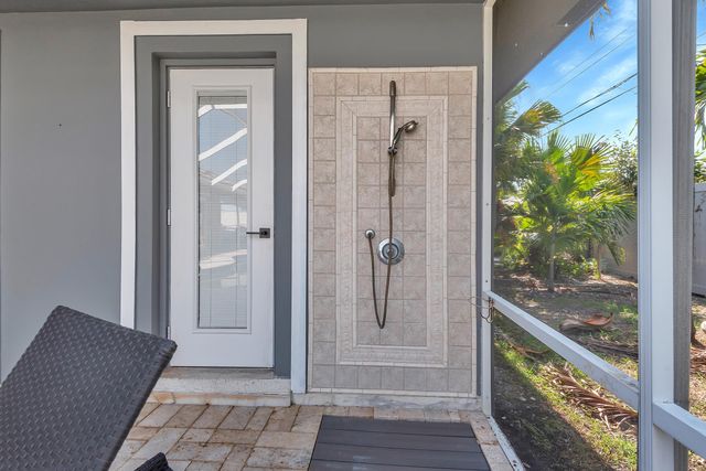 2116 NE 68th Street, Fort Lauderdale, FL 33308