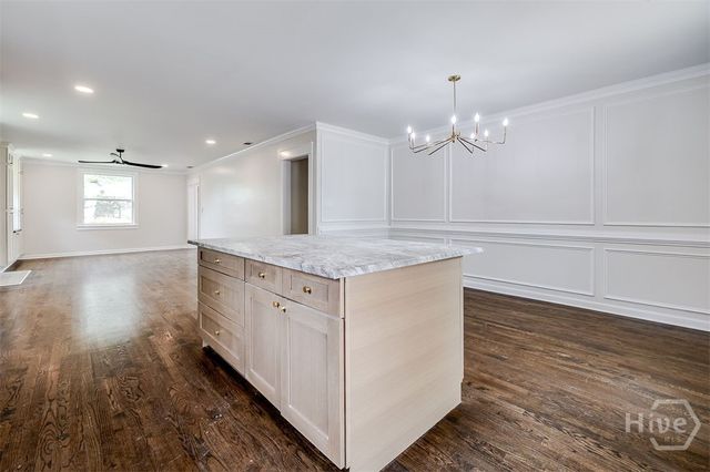 412 E 53rd Street, Savannah, GA 31405