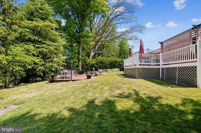 8410 RAVENSWOOD RD, New Carrollton, MD 20784
