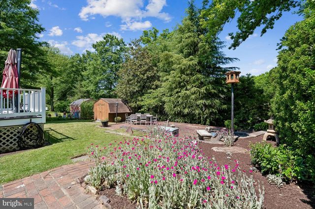 8410 RAVENSWOOD RD, New Carrollton, MD 20784