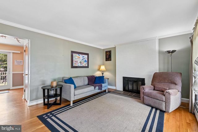 8410 RAVENSWOOD RD, New Carrollton, MD 20784