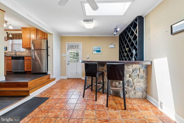 8410 RAVENSWOOD RD, New Carrollton, MD 20784