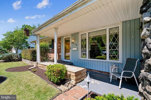 8410 RAVENSWOOD RD, New Carrollton, MD 20784