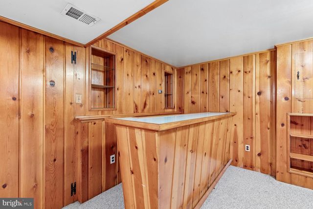8410 RAVENSWOOD RD, New Carrollton, MD 20784